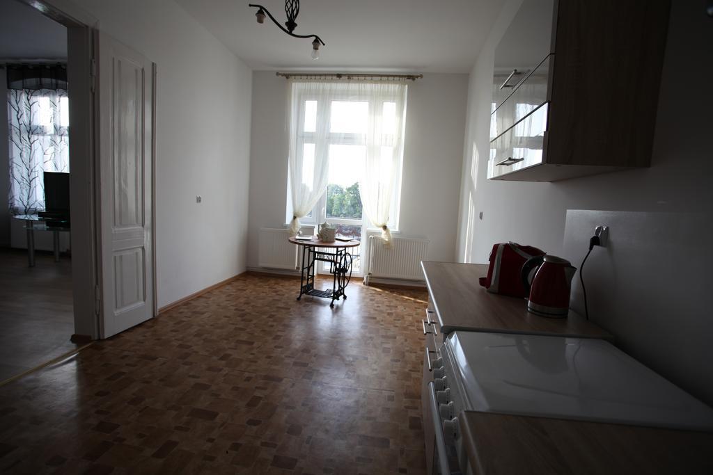 KaliszkiPrzestronny Apartamentアパートメント 部屋 写真