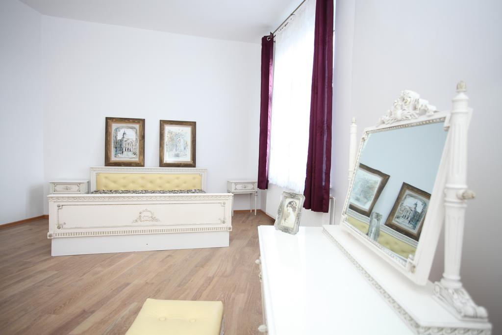 KaliszkiPrzestronny Apartamentアパートメント 部屋 写真